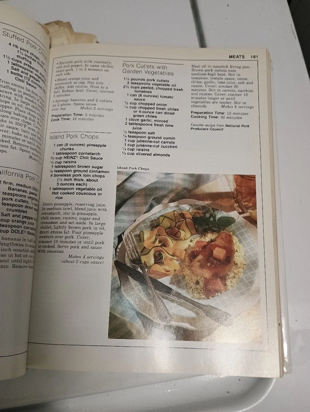 publications international this cookbook